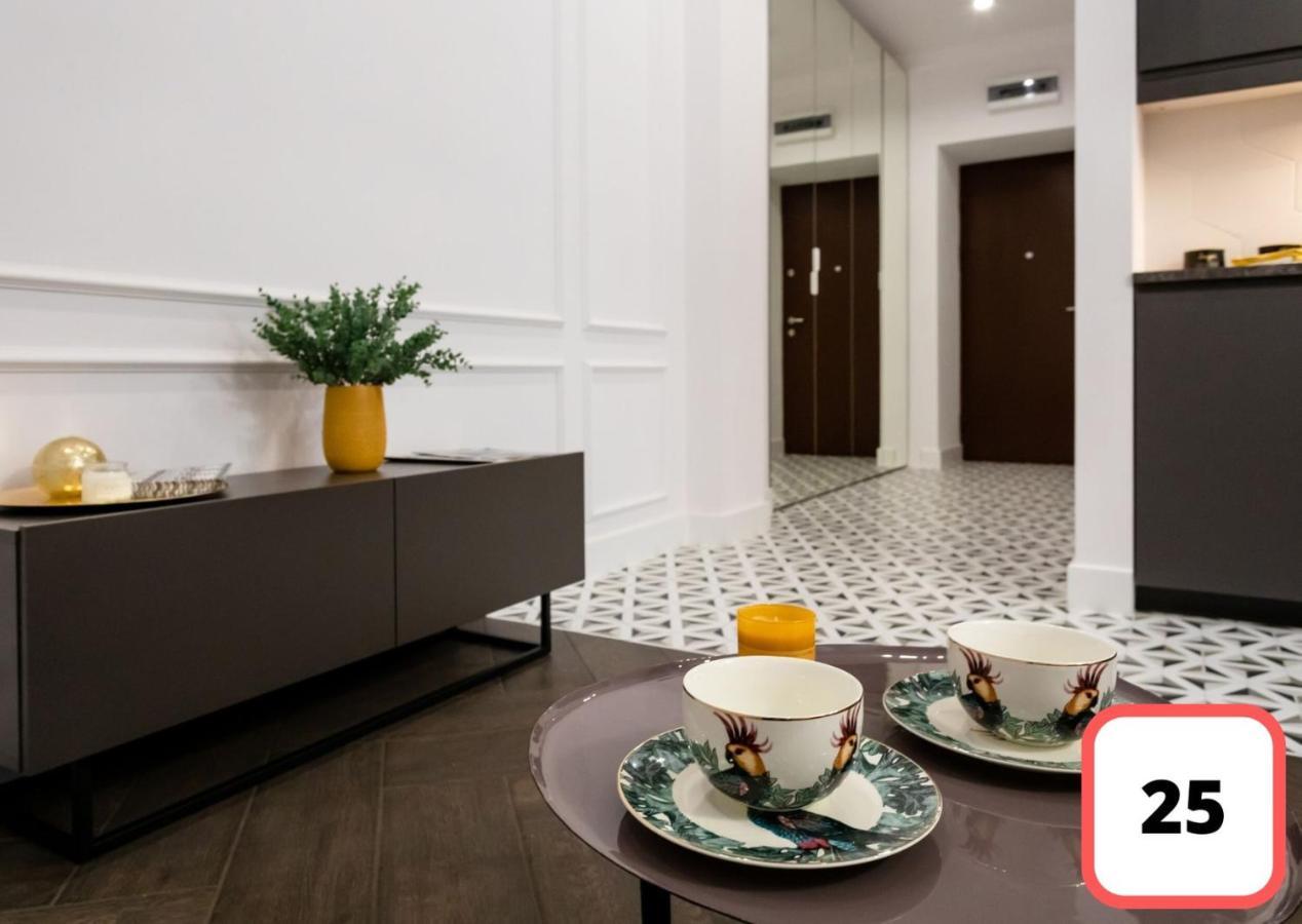 Sienna 41 Boutique Warsaw Apartments المظهر الخارجي الصورة